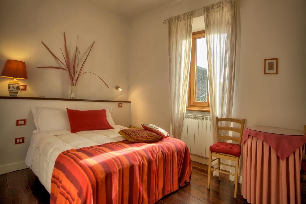 Bed and Breakfast La Torretta Tuscania Exteriér fotografie